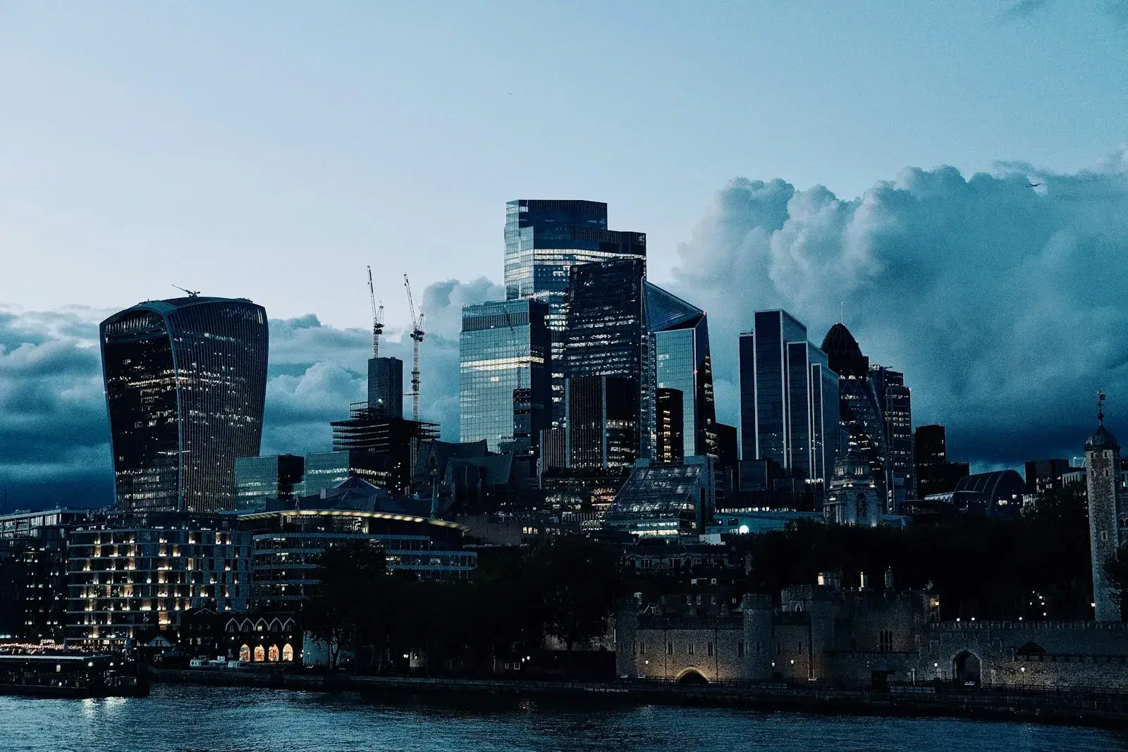 Archax leverages Applied Edge to gain 90 days of forward visibility across every dependency